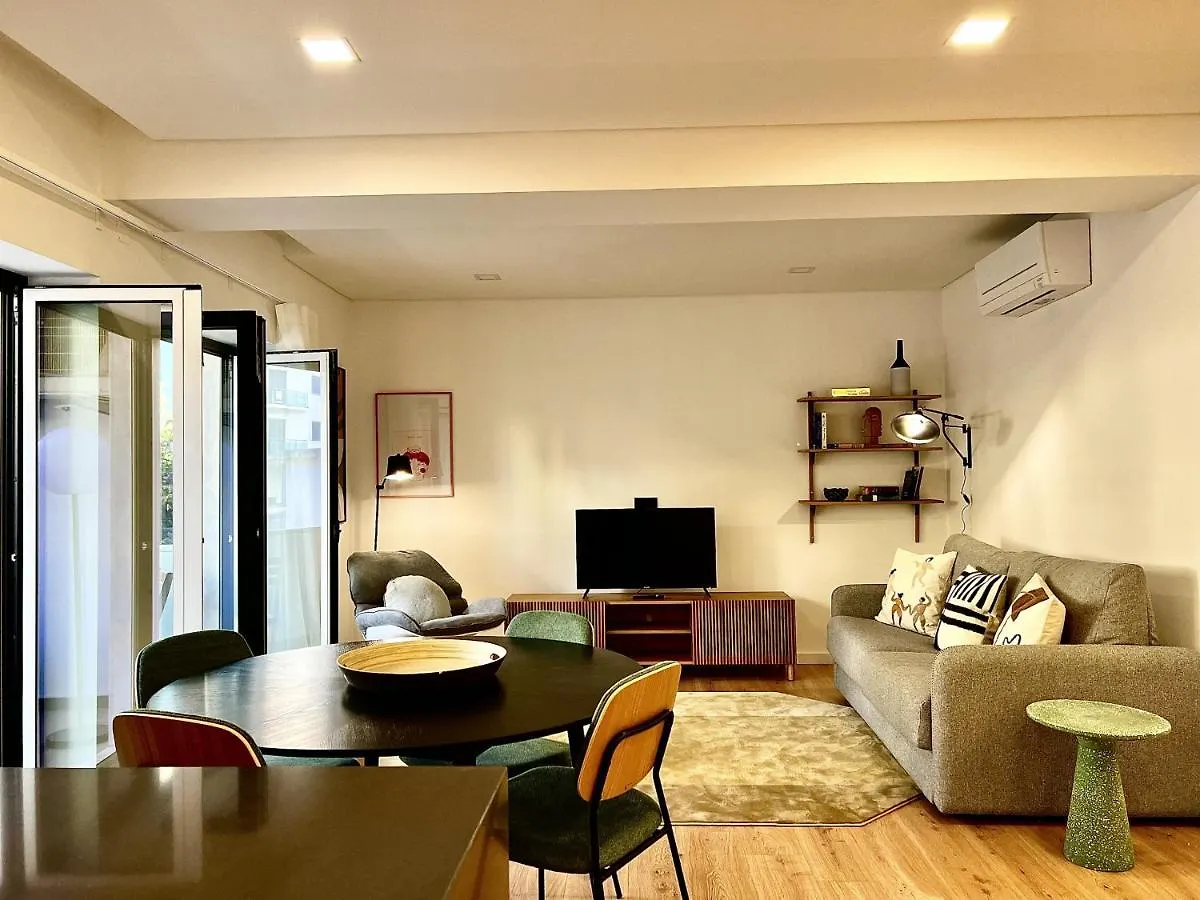 Classy & Modern Apartment Cascais Portugal