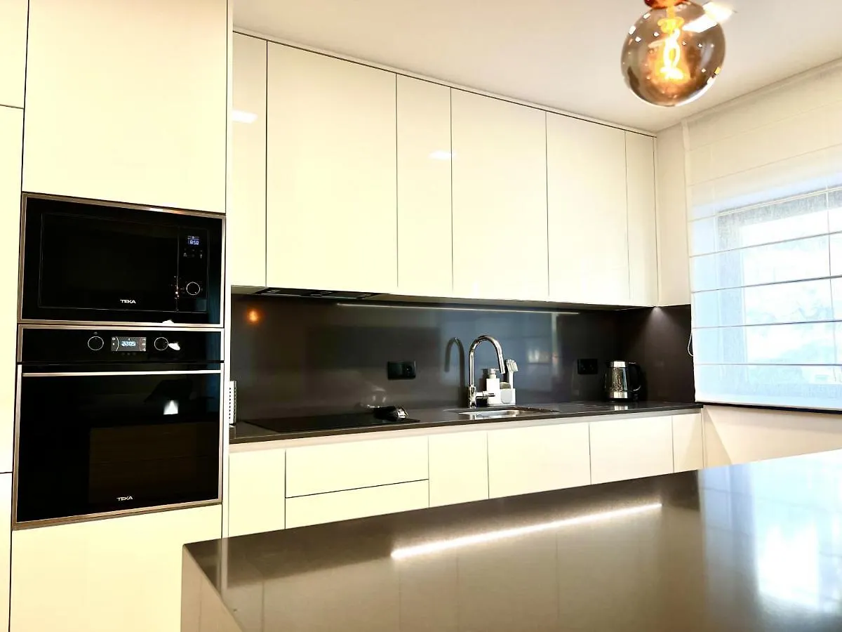 Classy & Modern Apartment Cascais Portugal