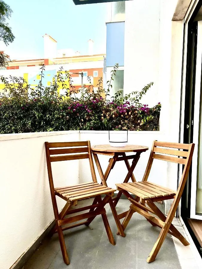 Classy & Modern Apartment Cascais