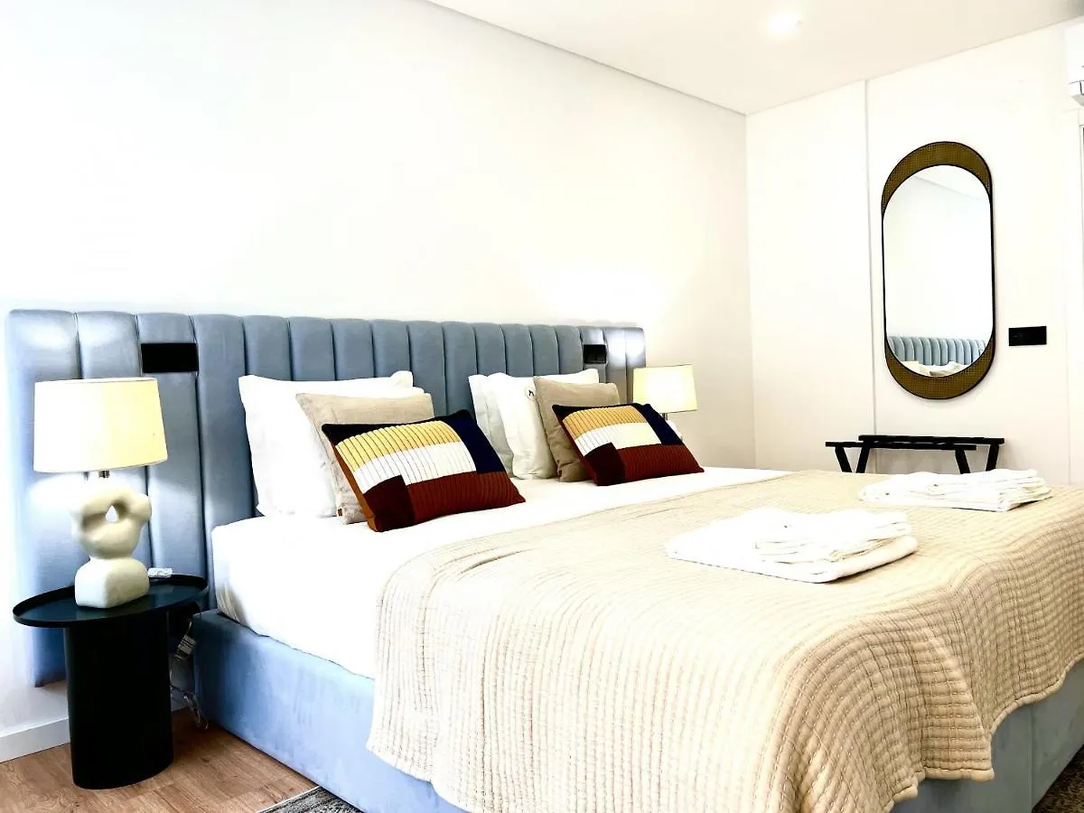 Classy & Modern Apartment Cascais